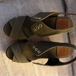 Tory Burch Olive Green Women's Sandals